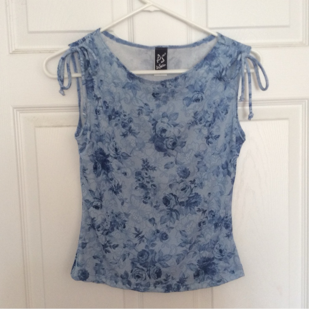 Vintage sleeveless floral print shirt with bow tie details